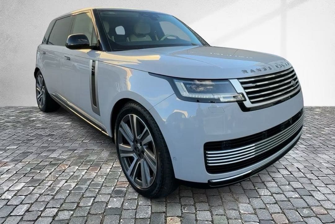 2025 Land Rover Range Rover SV — photo 1